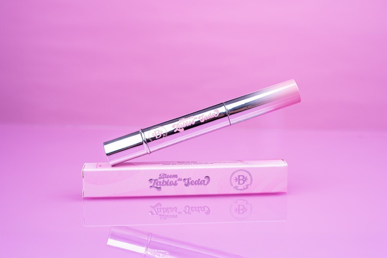 Bloom Labios de Seda Labial liquido nude Bloomshell